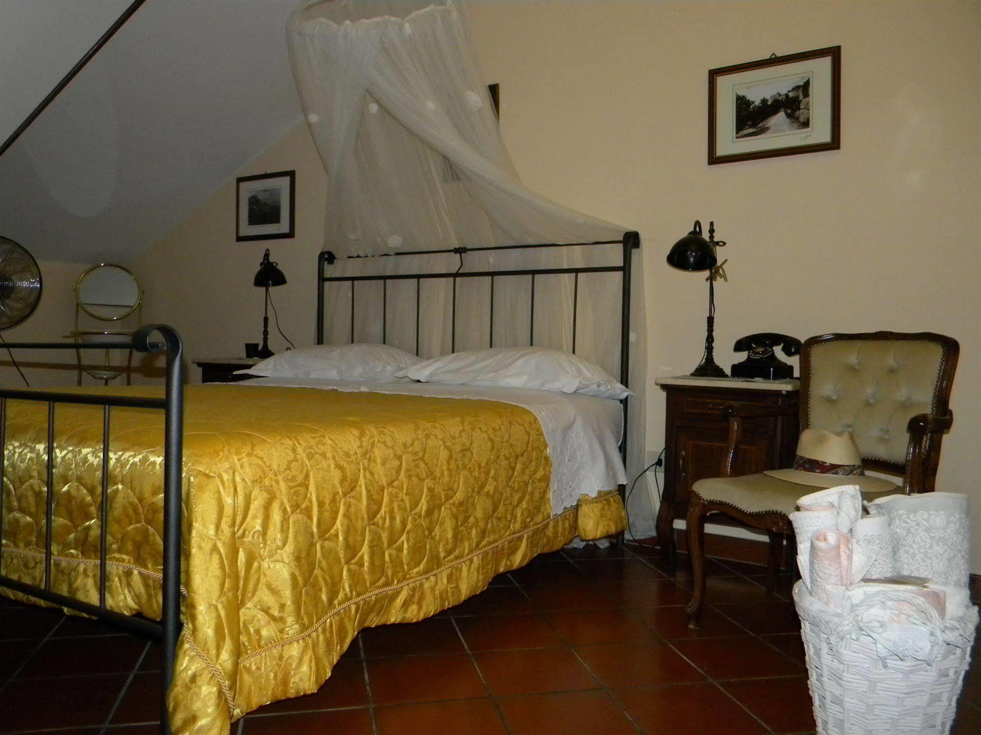 La Costa Bed & Breakfast Cassino Bagian luar foto